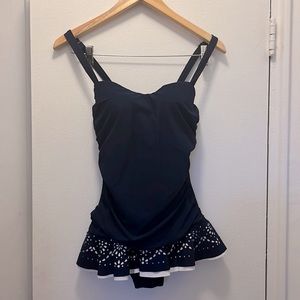 Profile navy skirted bathing suit w/ruffle
